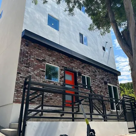 Ktown Hotel